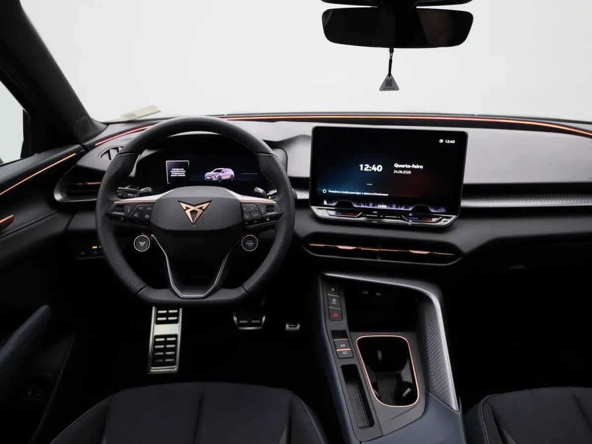 1.5 TSI e-Hybrid Business | PANO-SCHUIFDAK | TREKHAAK | CAMERA | STOEL-STUURWIELVERWARMING | APPLE CARPLAY-ANDRIOD AUTO