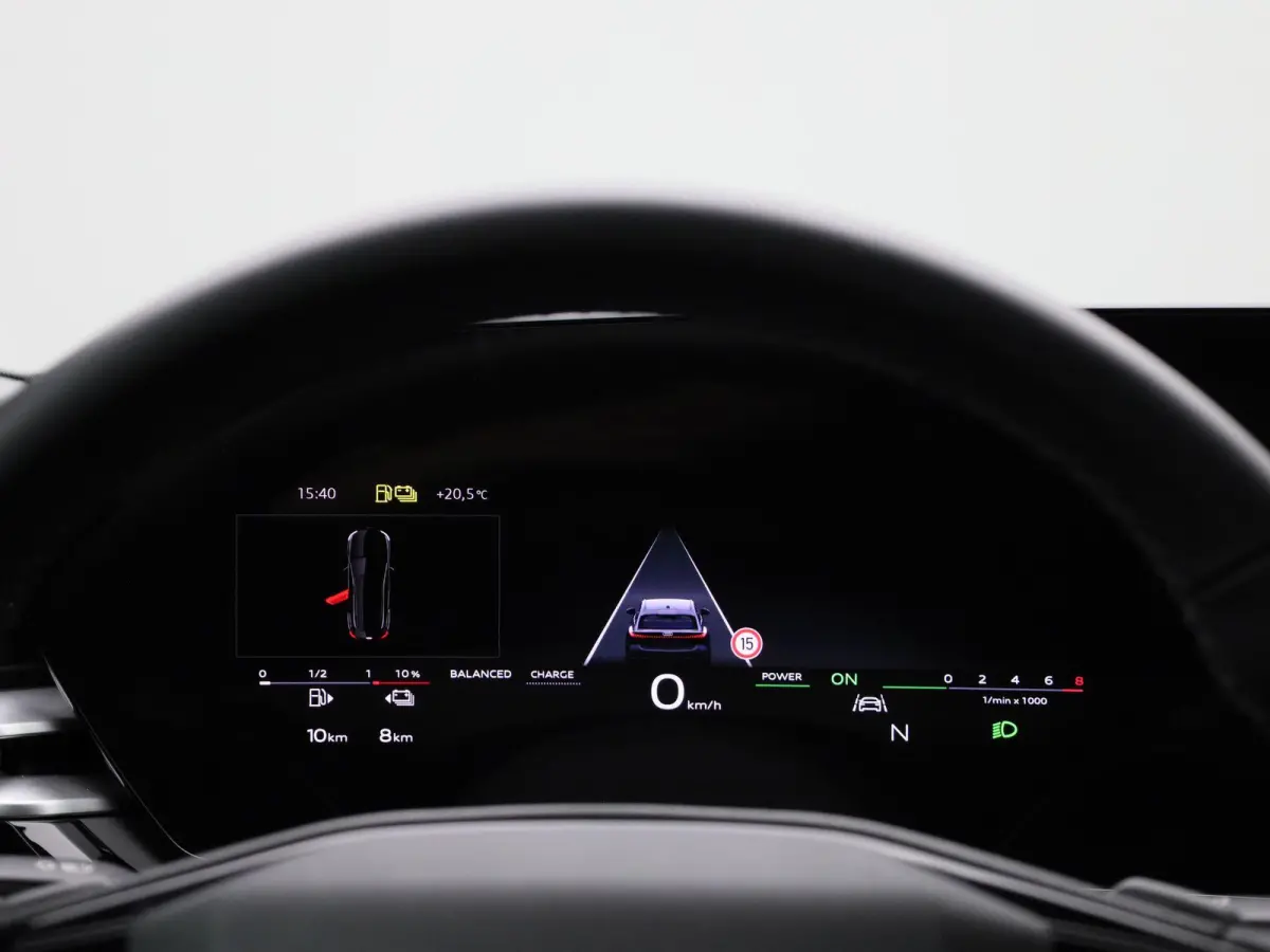Avant 2.0 quattro S edition | Adaptive cruise control | Climate control | Achteruitrijcamera | Elekt. verstelbare voorstoelen | Stoelverarming | Smartphone interface | Privacy glas | Trekhaa