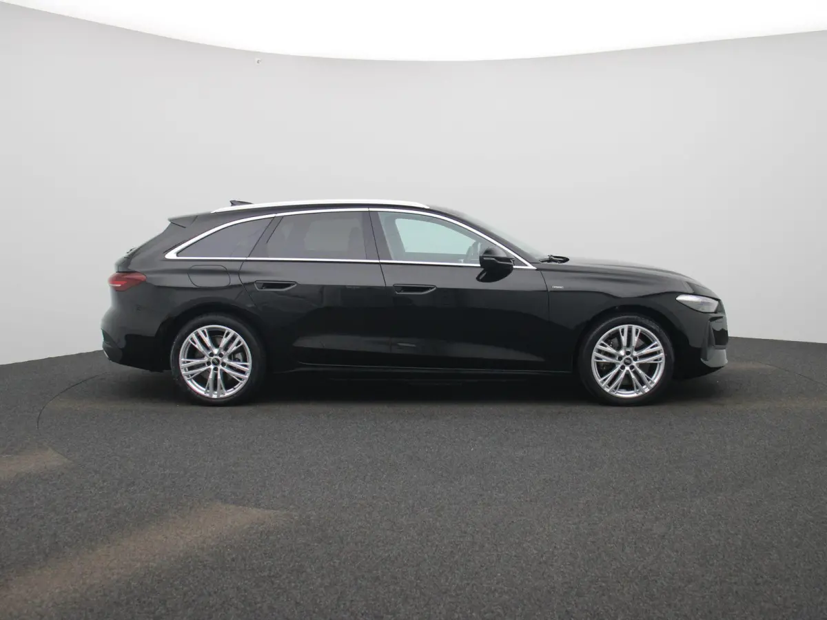 Avant 2.0 quattro S edition | Adaptive cruise control | Climate control | Achteruitrijcamera | Elekt. verstelbare voorstoelen | Stoelverarming | Smartphone interface | Privacy glas | Trekhaa