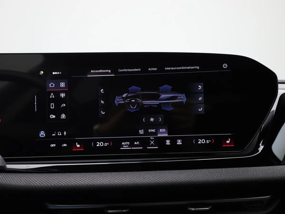 Avant 2.0 quattro S edition | Adaptive cruise control | Climate control | Achteruitrijcamera | Elekt. verstelbare voorstoelen | Stoelverarming | Smartphone interface | Privacy glas | Trekhaa