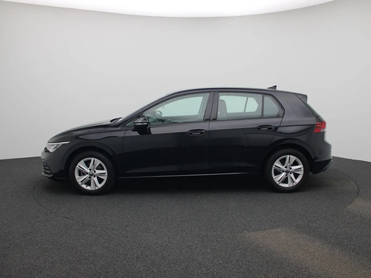 1.0 TSI Life | Apple Carplay / Android Auto | Sfeerverlichting | Parkeersensoren | Lichtmetalen Velgen |