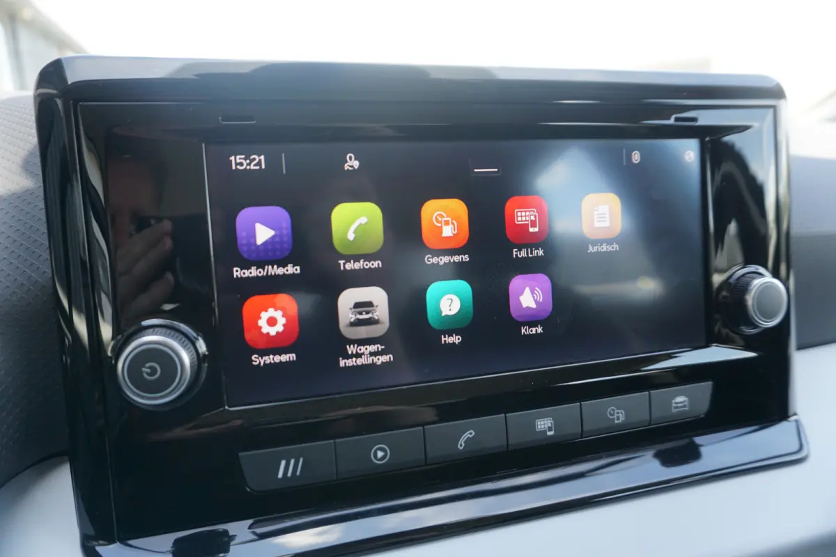 1.0 TSI Style Facelift | CARPLAY | CLIMATE |