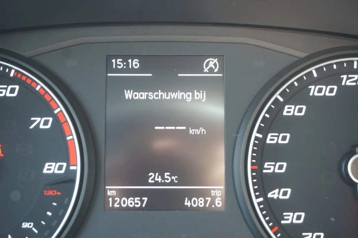1.0 TSI Style Facelift | CARPLAY | CLIMATE |