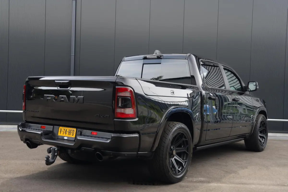 1500 4X4 5.7 V8 4x4 Crew Cab Limited Pano HUD Leder 1e Eig Trekhaak Camera