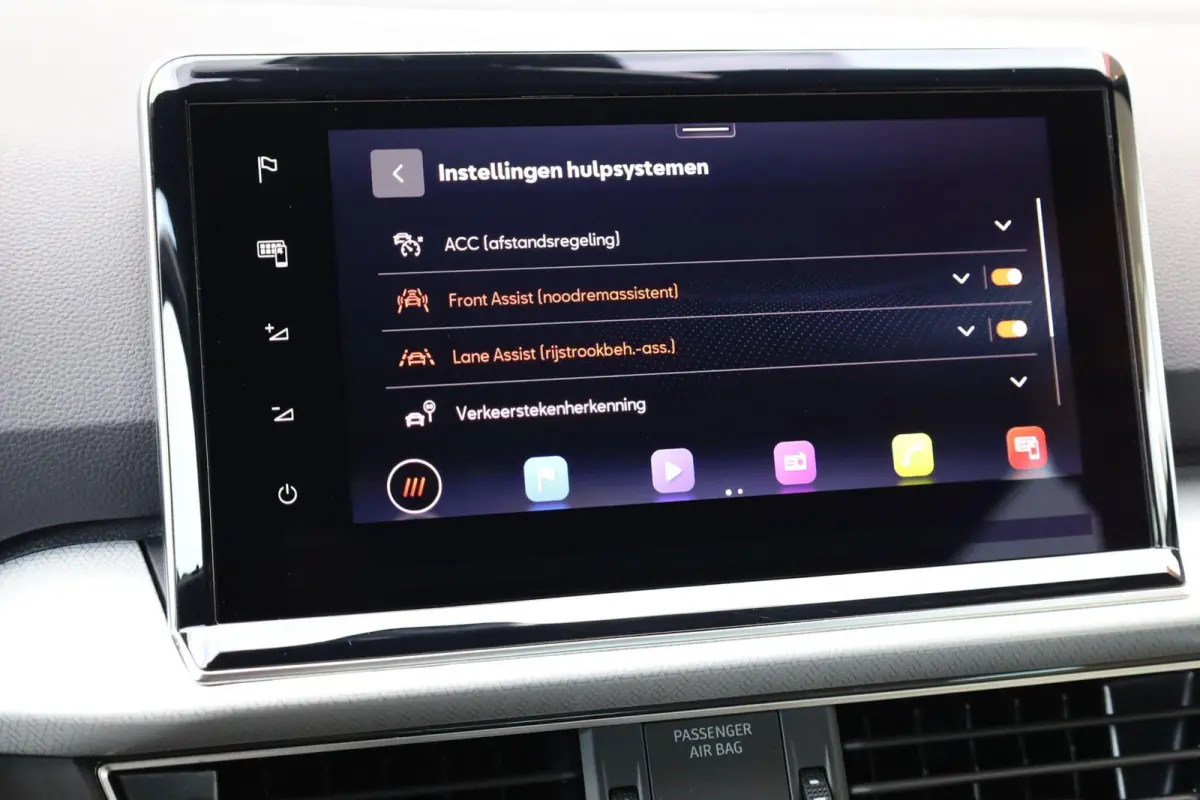 1.5 TSI 150pk DSG Style Business Intense | Trekhaak Wegklapbaar | Adaptive Cruise | Climate Control | DAB+