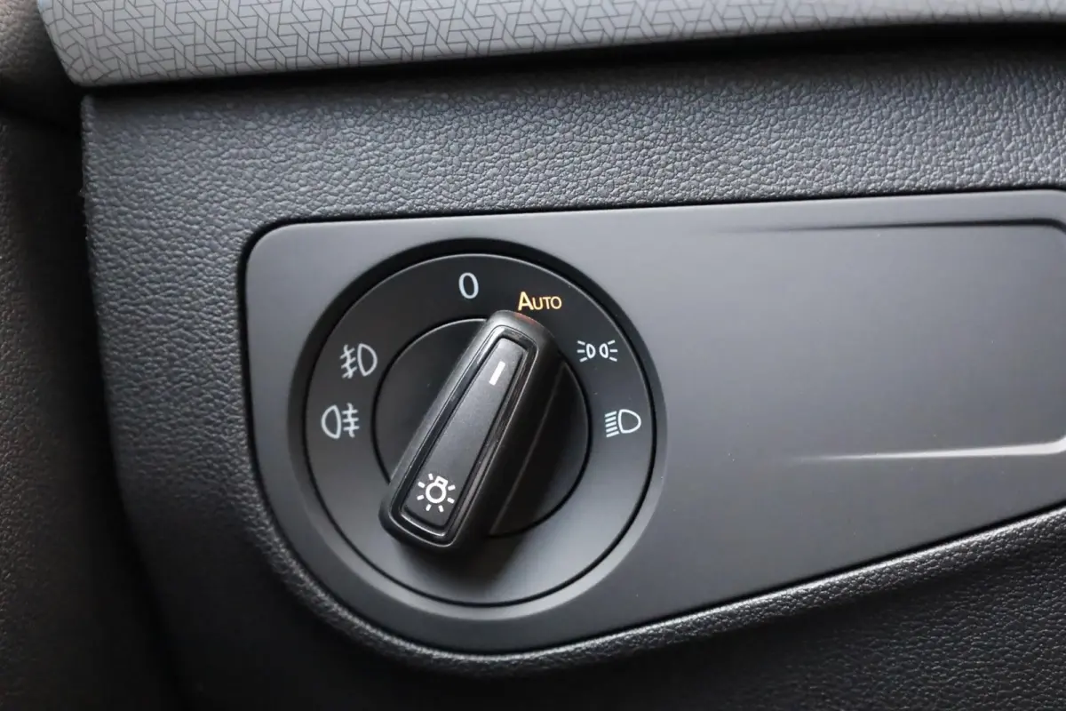 1.5 TSI 150pk DSG Style Business Intense | Trekhaak Wegklapbaar | Adaptive Cruise | Climate Control | DAB+