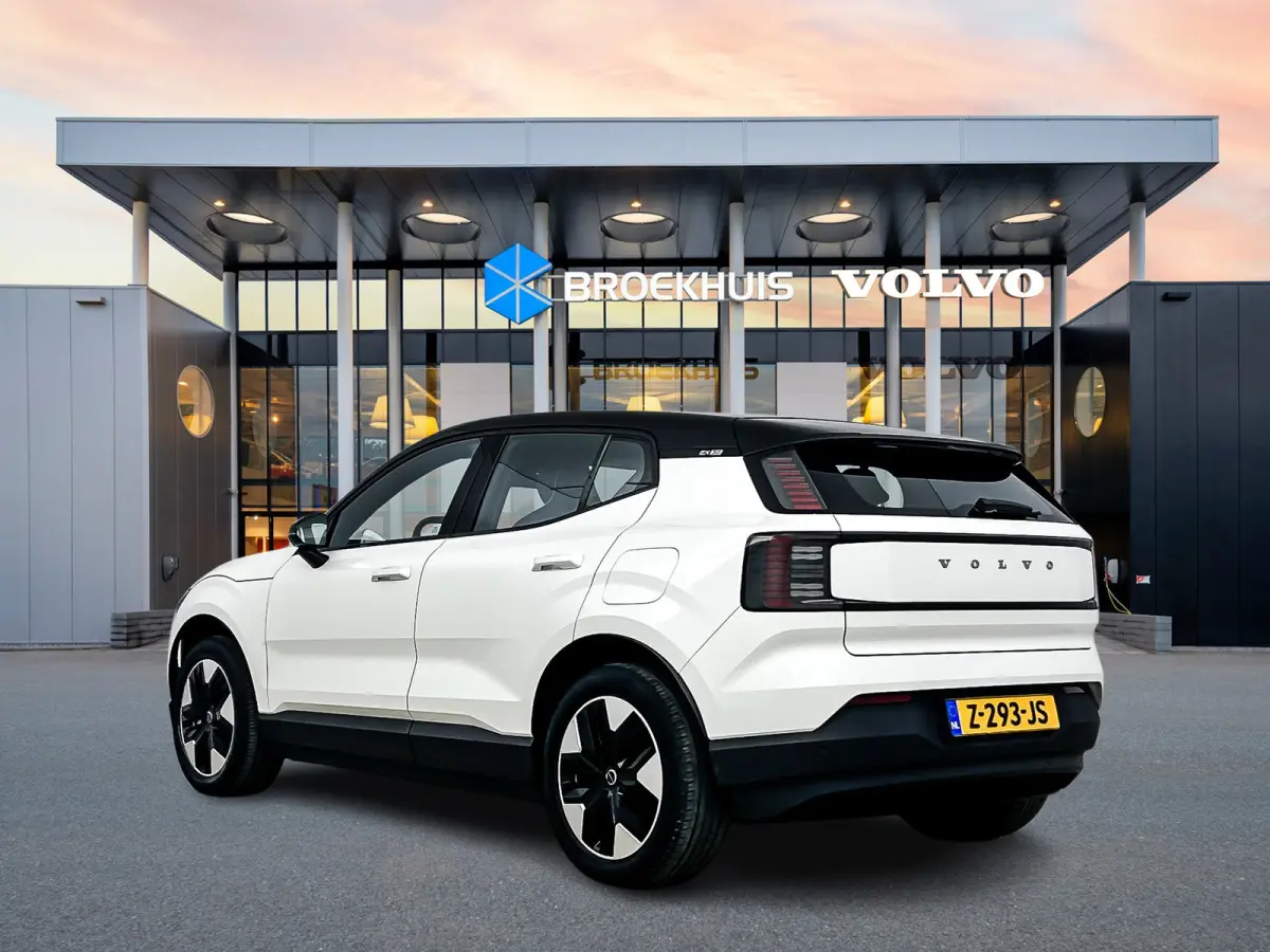 Single Motor Plus 51 kWh | 18" | Stoel/Stuurverwarming | Harman Kardon | Parkeercamera | Keyless | Elektr. Achterklep | Adaptieve Cruise | BLIS
