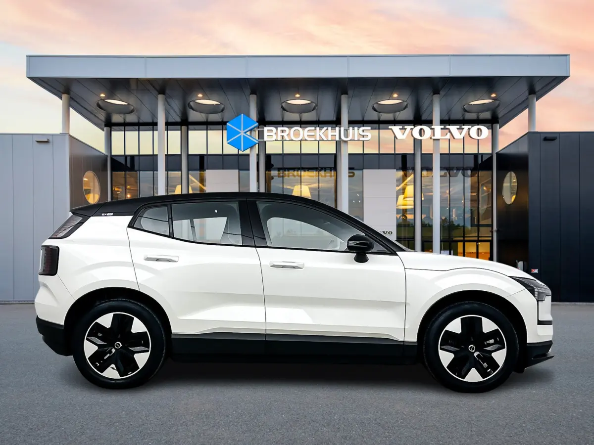 Single Motor Plus 51 kWh | 18" | Stoel/Stuurverwarming | Harman Kardon | Parkeercamera | Keyless | Elektr. Achterklep | Adaptieve Cruise | BLIS