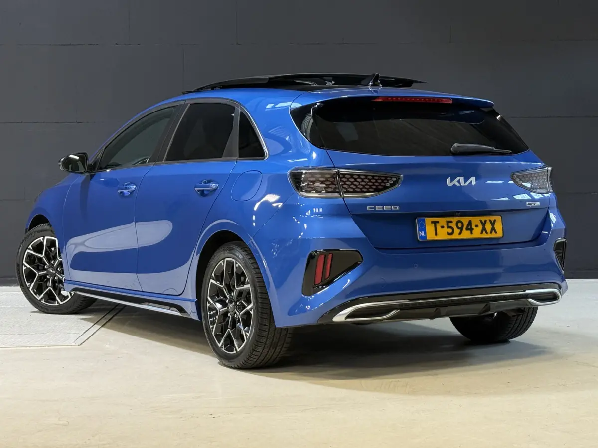 1.0 T-GDi GT-Line | Panoramadak | Camera | Dodehoeksensoren