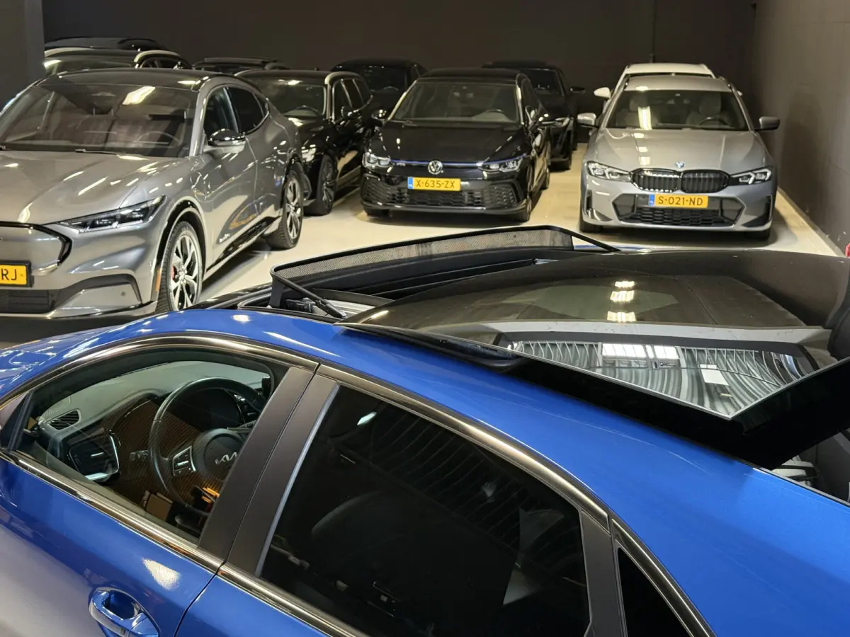1.0 T-GDi GT-Line | Panoramadak | Camera | Dodehoeksensoren
