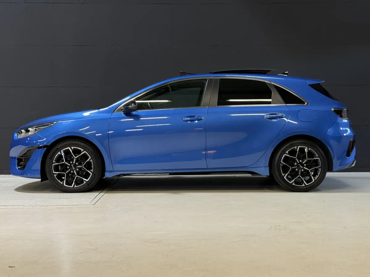 1.0 T-GDi GT-Line | Panoramadak | Camera | Dodehoeksensoren
