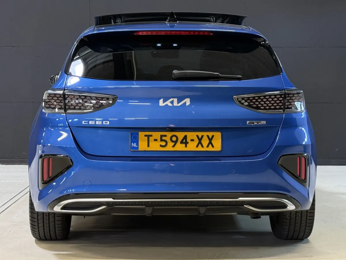 1.0 T-GDi GT-Line | Panoramadak | Camera | Dodehoeksensoren