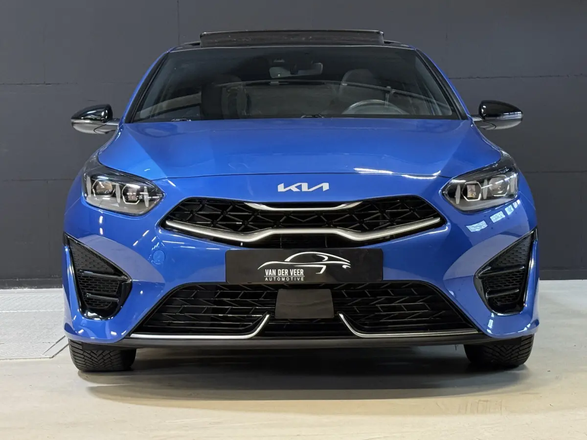 1.0 T-GDi GT-Line | Panoramadak | Camera | Dodehoeksensoren