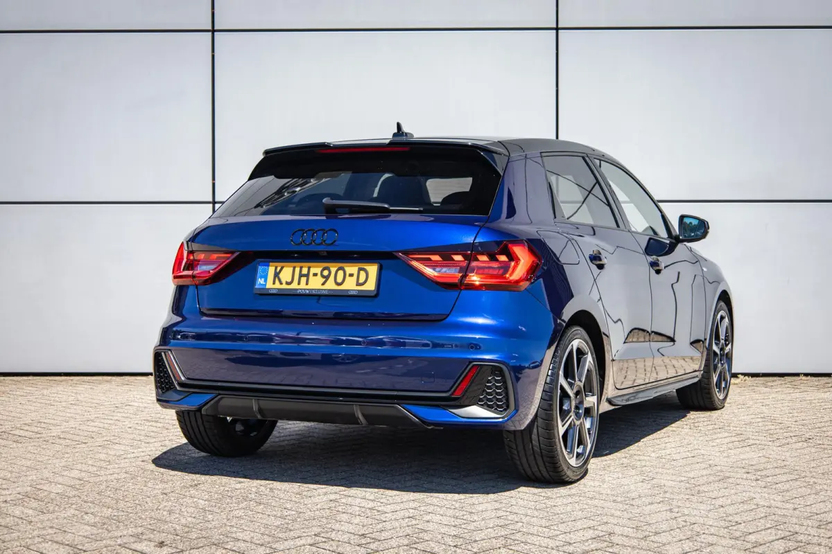 30 TFSI 116pk S-tronic S edition | Keyless | 18" Velgen | Achteruitrijcamera