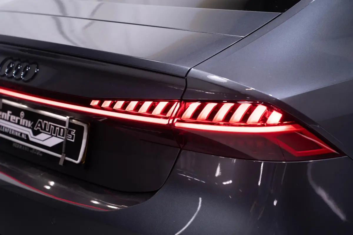 3.0 TDI S7 Quattro 349 pk Vol opties, Verkoop in Opdracht, LED Koplampen, Panodak, Leder Zwart