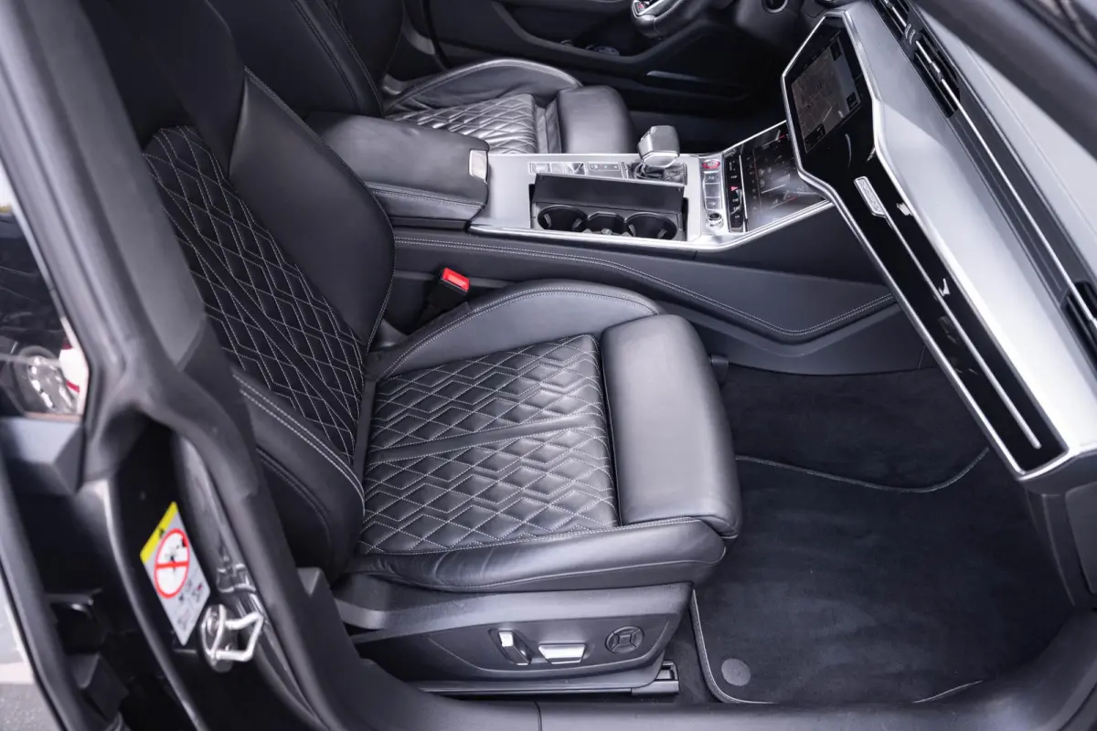 3.0 TDI S7 Quattro 349 pk Vol opties, Verkoop in Opdracht, LED Koplampen, Panodak, Leder Zwart