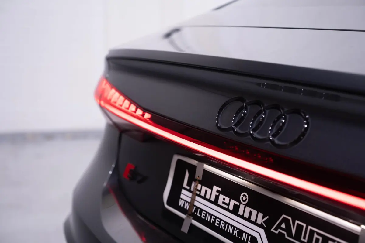 3.0 TDI S7 Quattro 349 pk Vol opties, Verkoop in Opdracht, LED Koplampen, Panodak, Leder Zwart