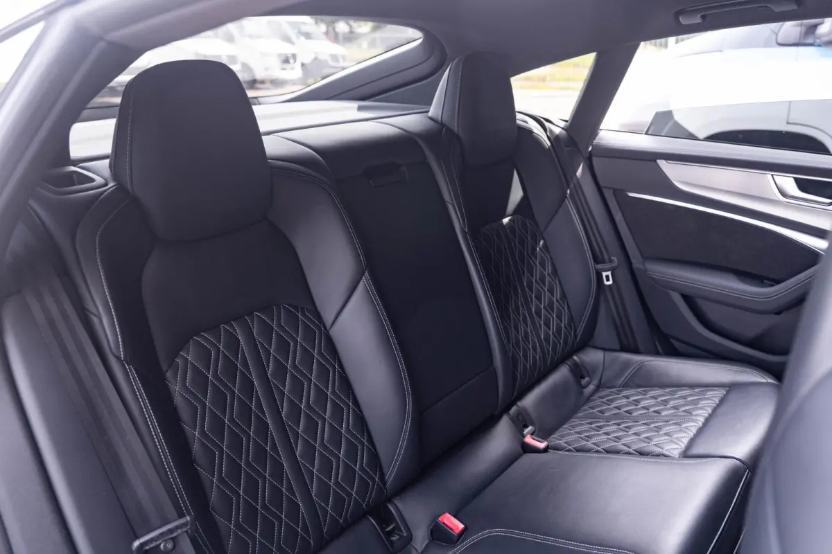 3.0 TDI S7 Quattro 349 pk Vol opties, Verkoop in Opdracht, LED Koplampen, Panodak, Leder Zwart
