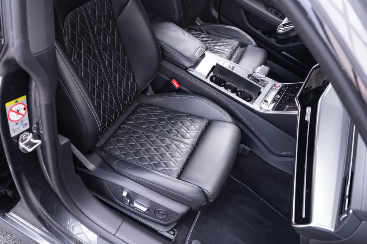 3.0 TDI S7 Quattro 349 pk Vol opties, Verkoop in Opdracht, LED Koplampen, Panodak, Leder Zwart