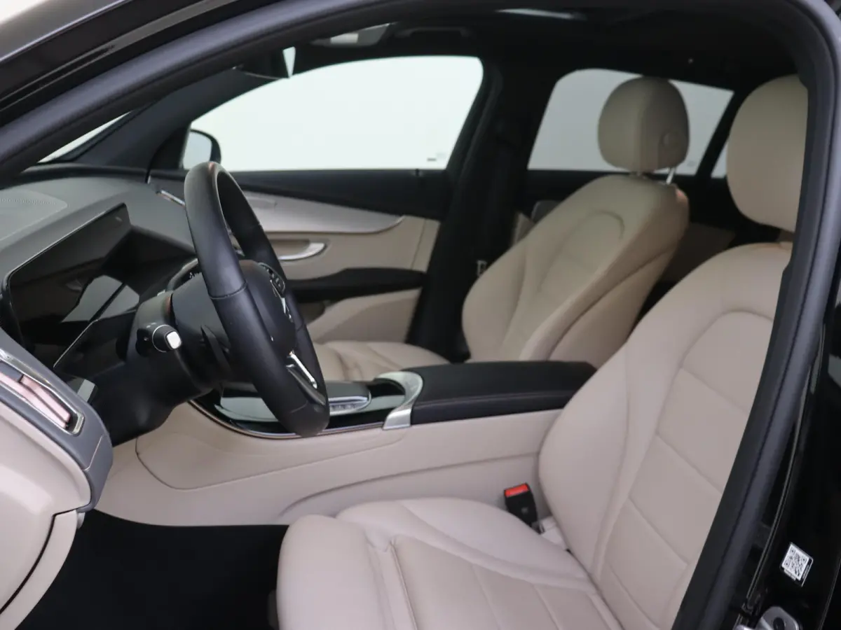 400 4MATIC Luxury Line 80 kWh /Schuifdak /20 Inch /Keyless go /CarPlay /Distronic /18.247 KM!