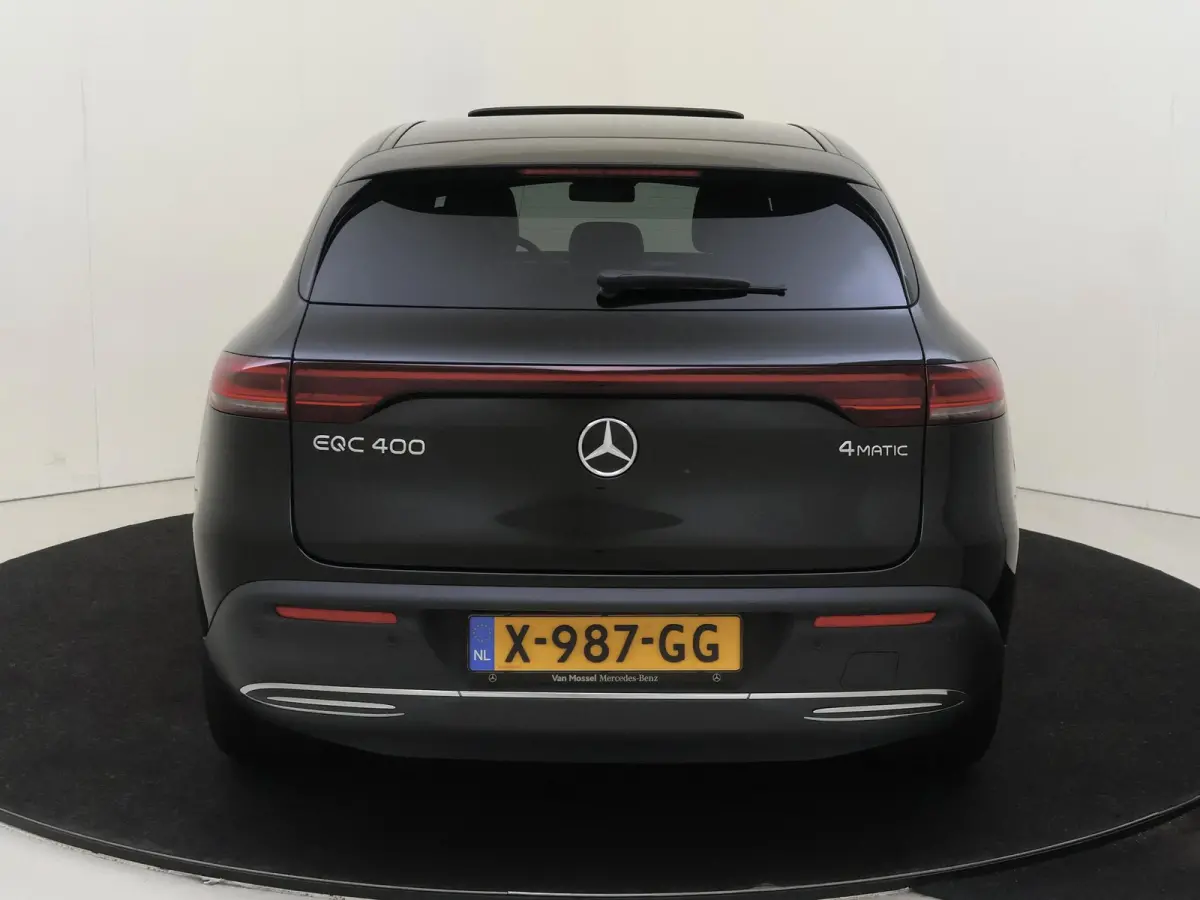 400 4MATIC Luxury Line 80 kWh /Schuifdak /20 Inch /Keyless go /CarPlay /Distronic /18.247 KM!