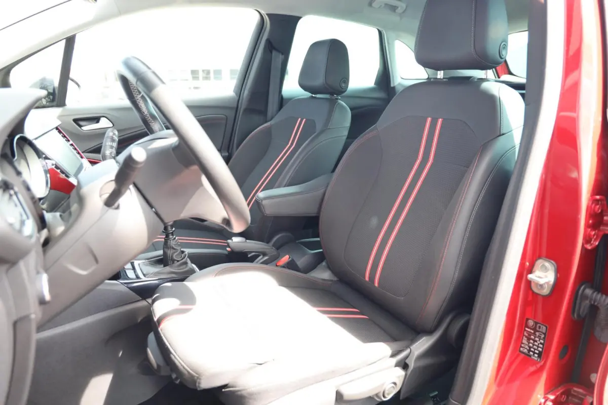 1.2 Turbo GS Line|Camera|Navi|Cruise control|Apple carplay/Android auto|