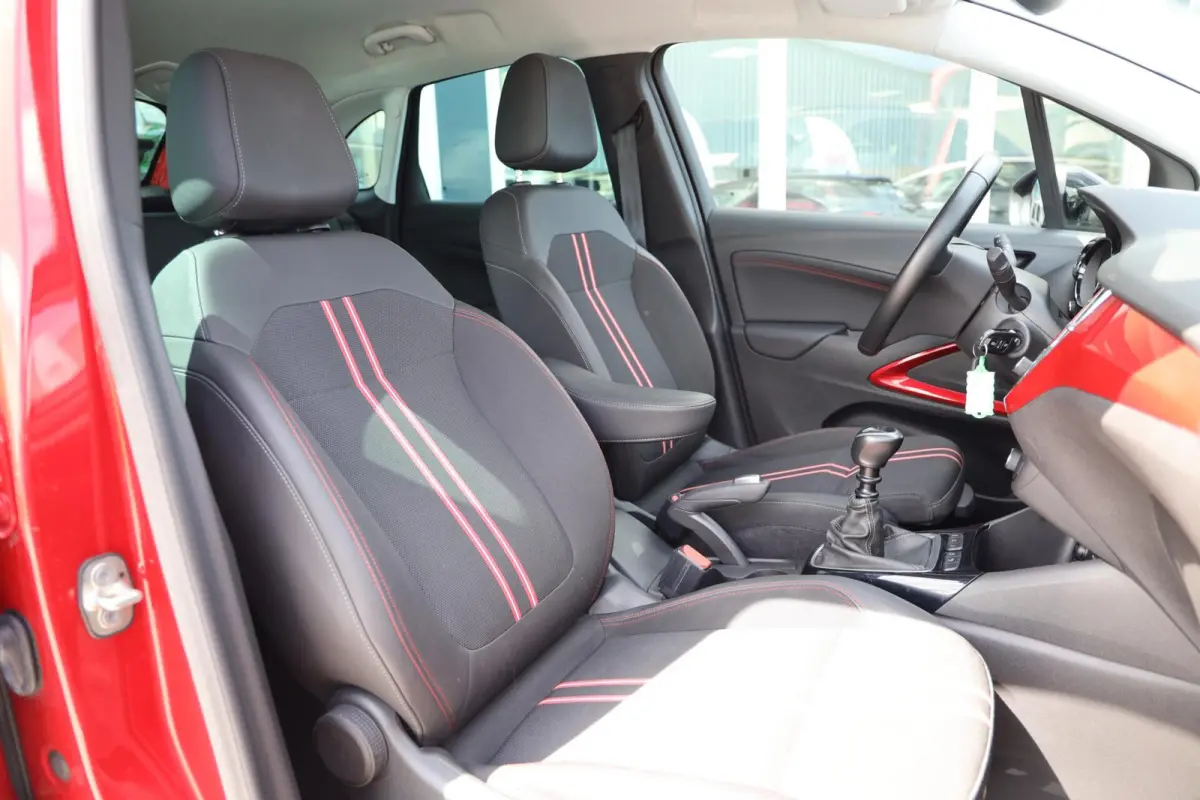 1.2 Turbo GS Line|Camera|Navi|Cruise control|Apple carplay/Android auto|