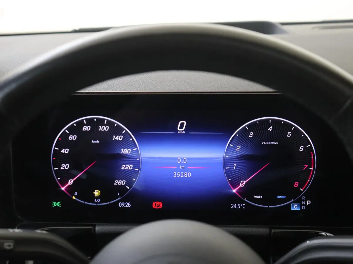 200 AMG Line Premium Plus /Panoramadak /Memory /360 Camera /19 Inch /Elek. Trekhaak