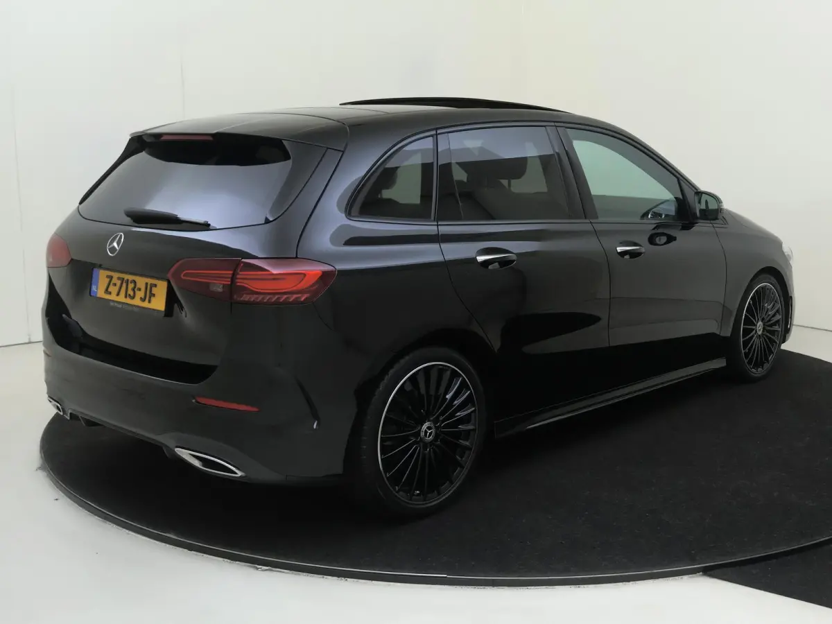 200 AMG Line Premium Plus /Panoramadak /Memory /360 Camera /19 Inch /Elek. Trekhaak