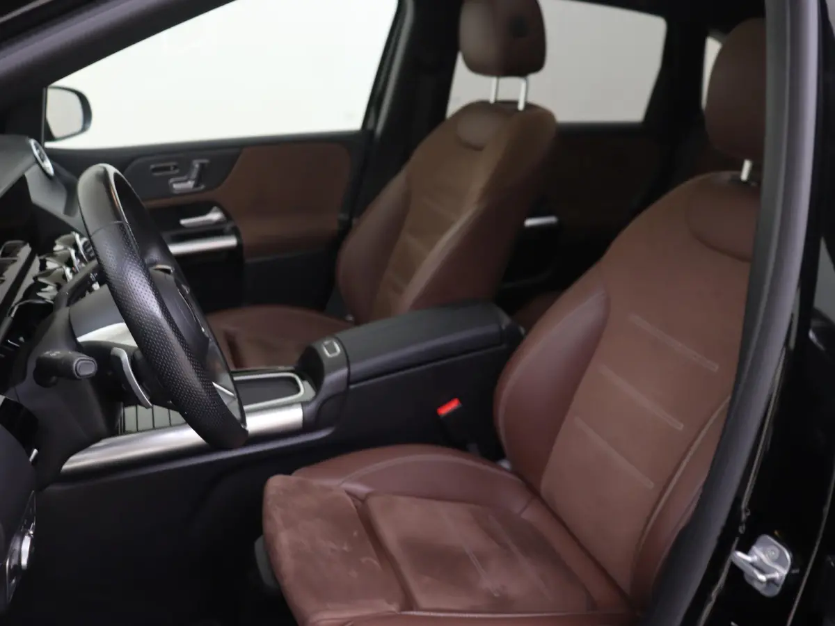 200 AMG Line Premium Plus /Panoramadak /Memory /360 Camera /19 Inch /Elek. Trekhaak