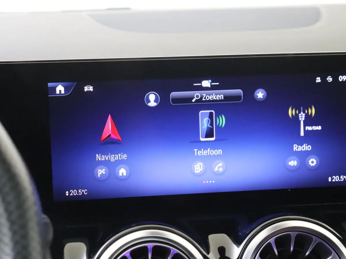 200 AMG Line Premium Plus /Panoramadak /Memory /360 Camera /19 Inch /Elek. Trekhaak