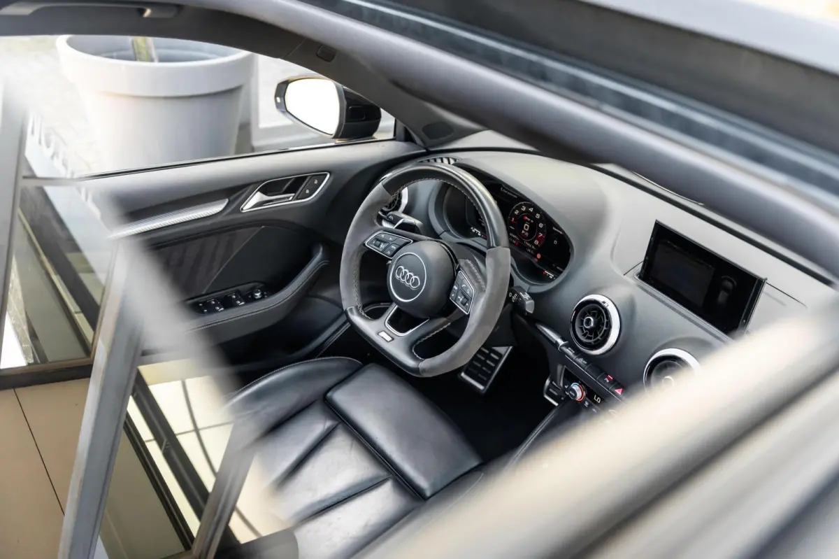 RS3 2.5 TFSI quattro Keramisch Eventuri FullPPF Milltek