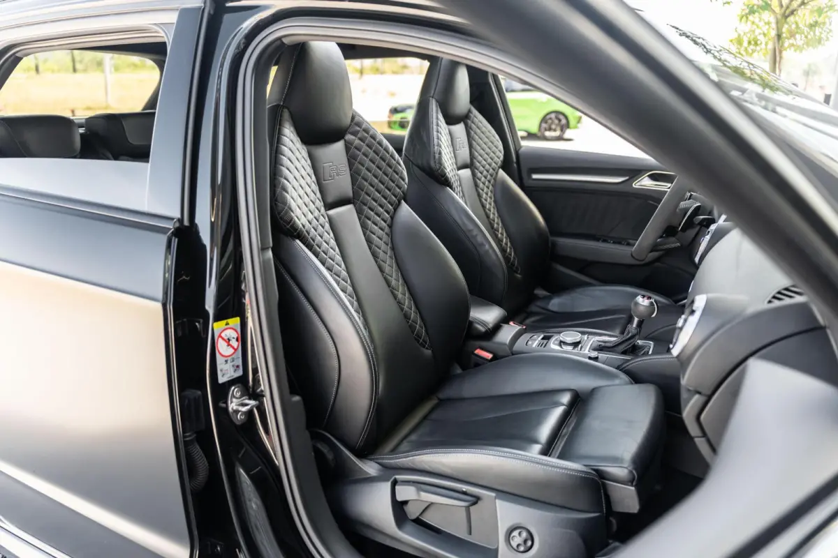 RS3 2.5 TFSI quattro Keramisch Eventuri FullPPF Milltek