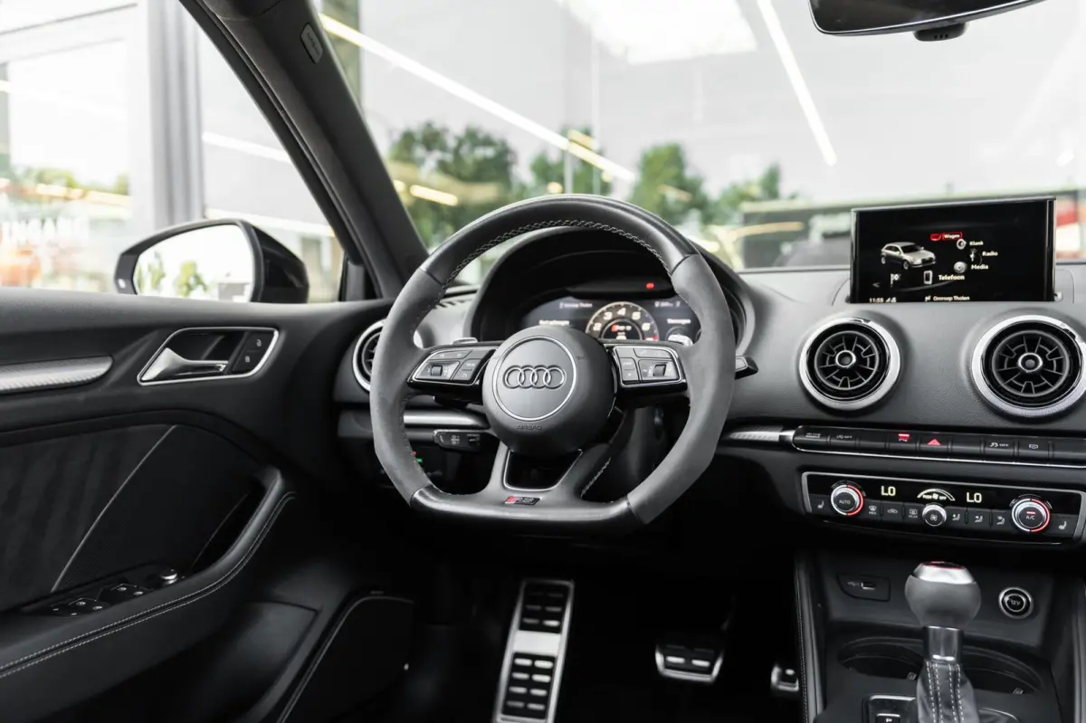 RS3 2.5 TFSI quattro Keramisch Eventuri FullPPF Milltek