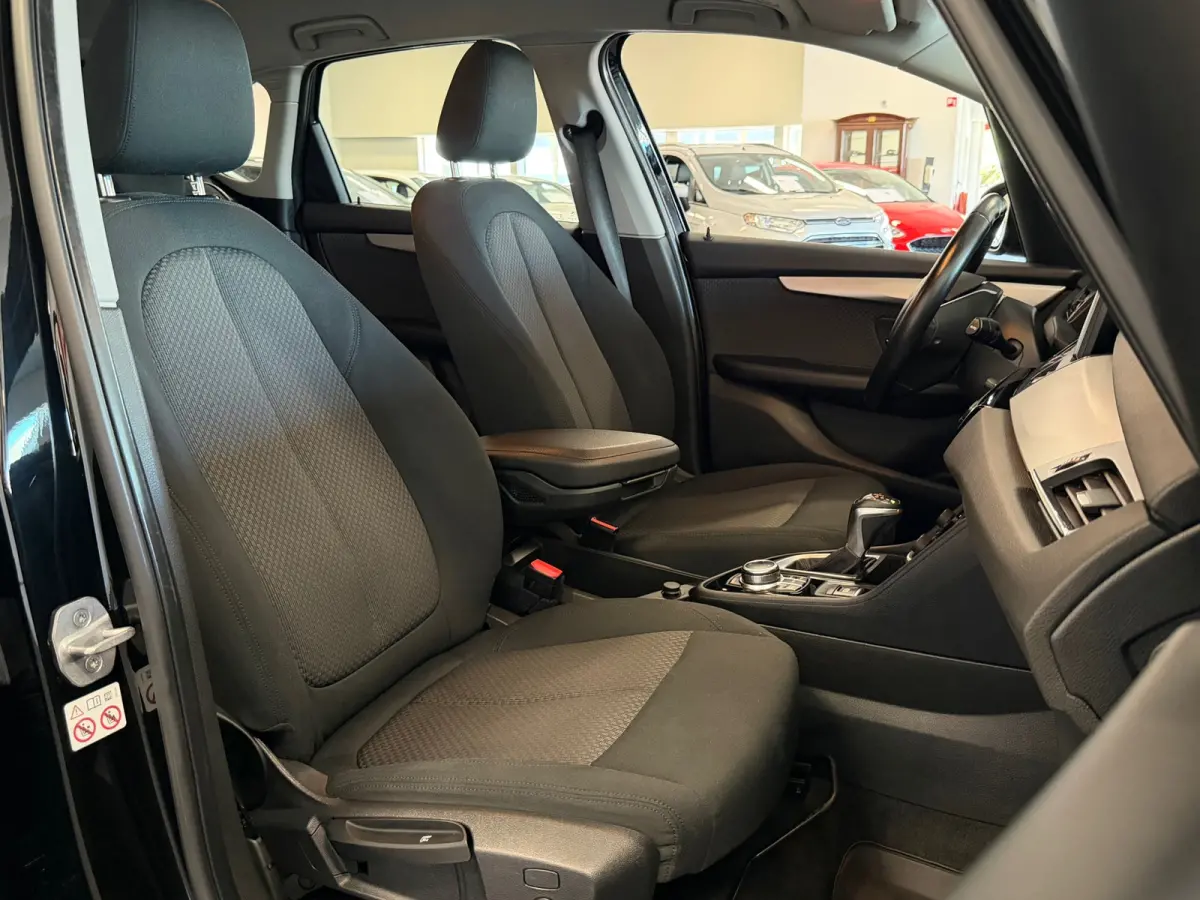 225xe iPerformance|NAVIGATIE|CRUISE|ECC AIRCO