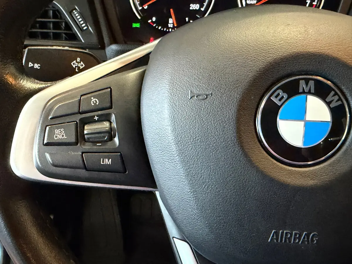 225xe iPerformance|NAVIGATIE|CRUISE|ECC AIRCO