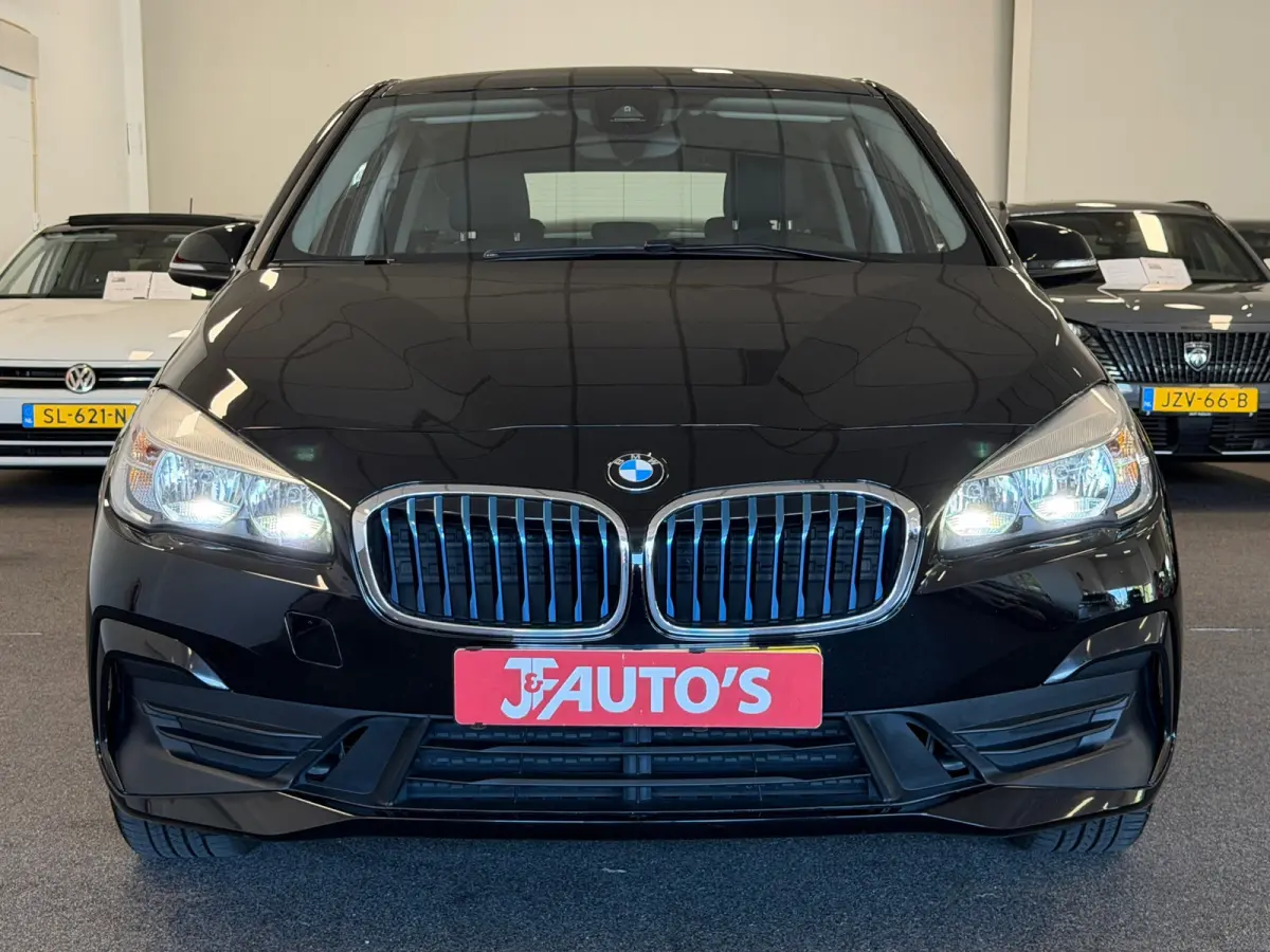 225xe iPerformance|NAVIGATIE|CRUISE|ECC AIRCO