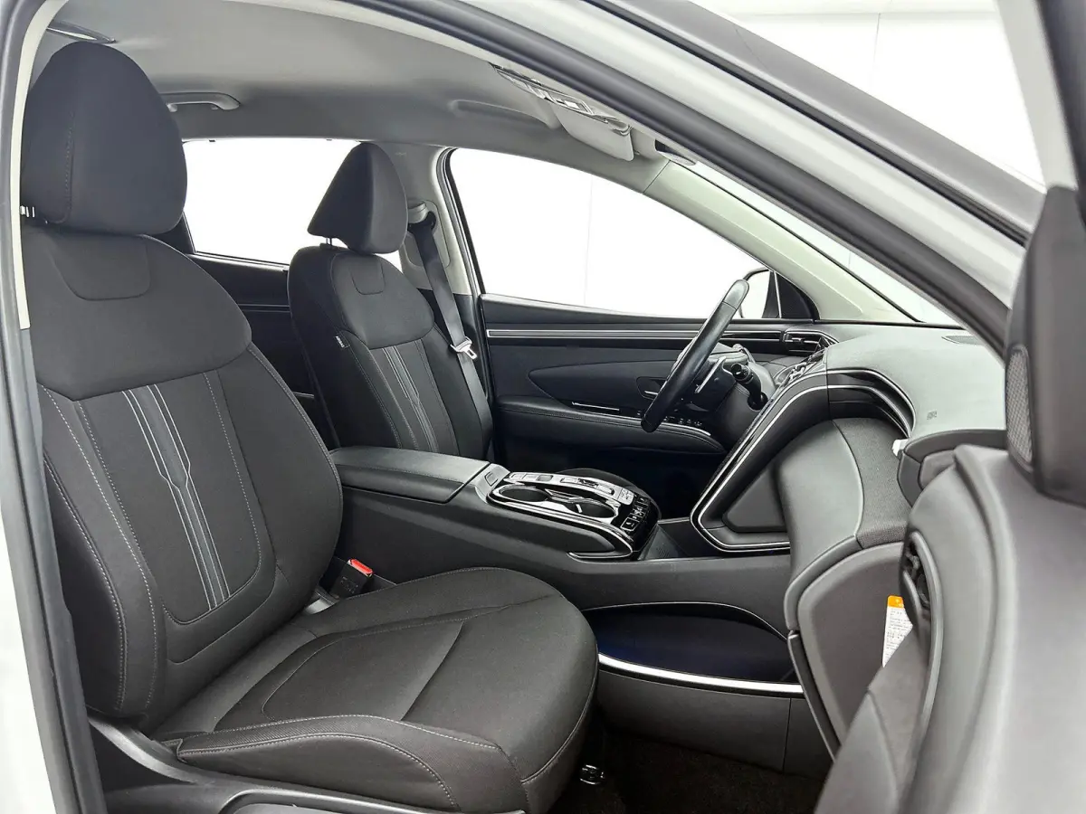 1.6 T-GDI Plug-in Hybrid 4WD CAMERA | NAVI & CARPLAY | KEY-LESS