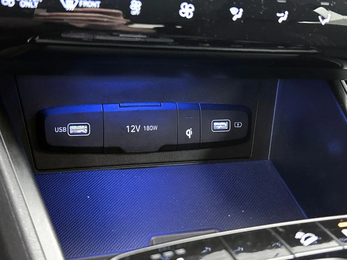 1.6 T-GDI Plug-in Hybrid 4WD CAMERA | NAVI & CARPLAY | KEY-LESS