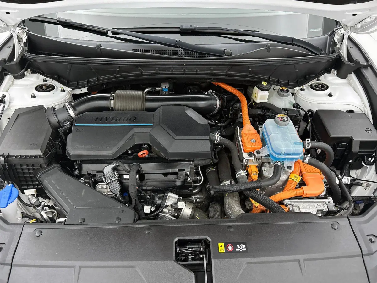 1.6 T-GDI Plug-in Hybrid 4WD CAMERA | NAVI & CARPLAY | KEY-LESS