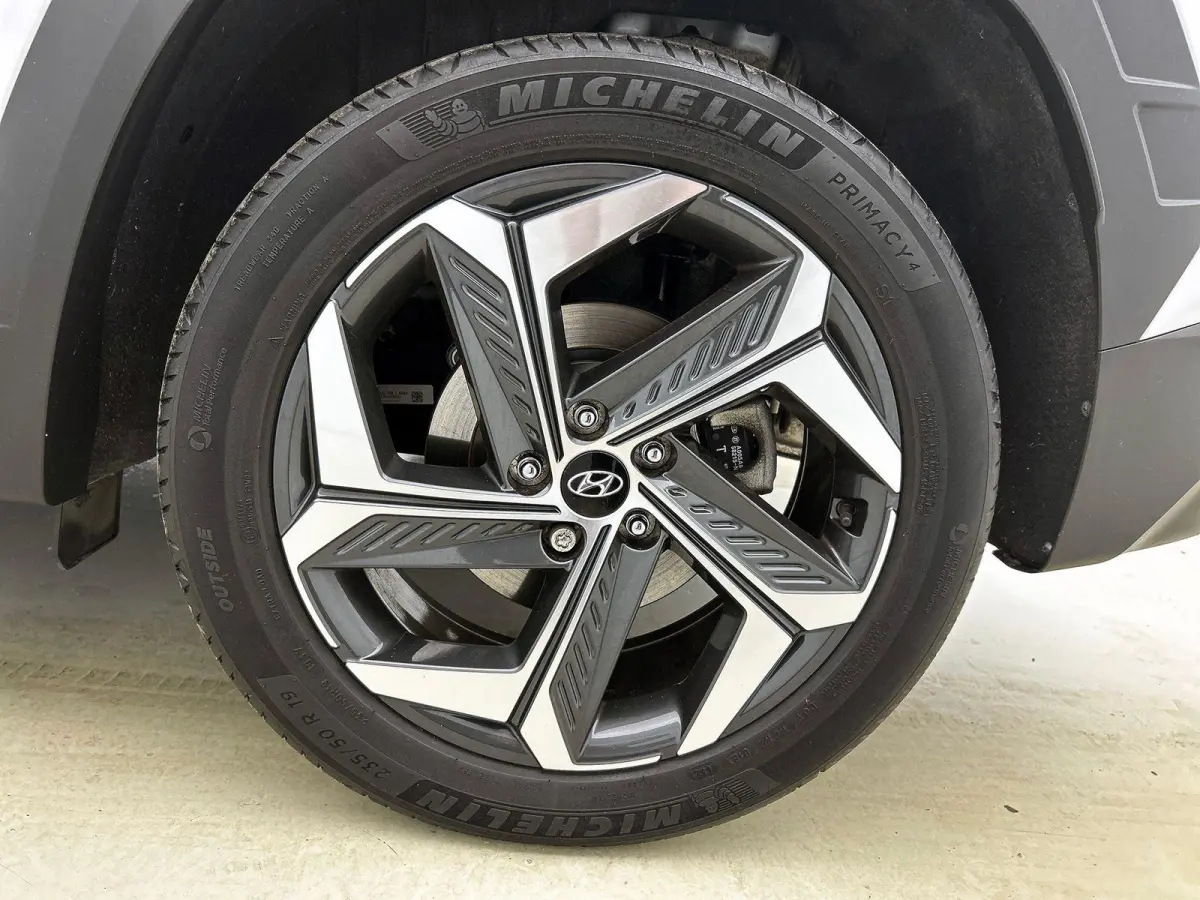 1.6 T-GDI Plug-in Hybrid 4WD CAMERA | NAVI & CARPLAY | KEY-LESS