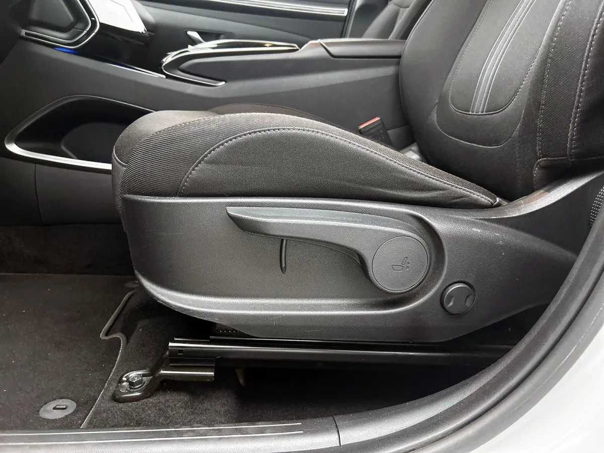 1.6 T-GDI Plug-in Hybrid 4WD CAMERA | NAVI & CARPLAY | KEY-LESS