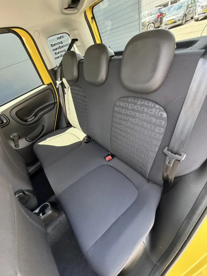 1.0 Cross (Airco - Navigatie via APP - Parkeersensoren - Apple Carplay - Cruise Controle)