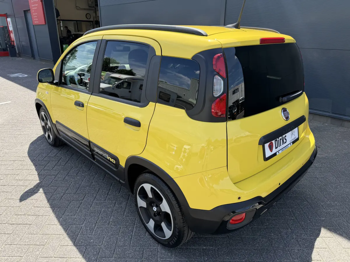1.0 Cross (Airco - Navigatie via APP - Parkeersensoren - Apple Carplay - Cruise Controle)