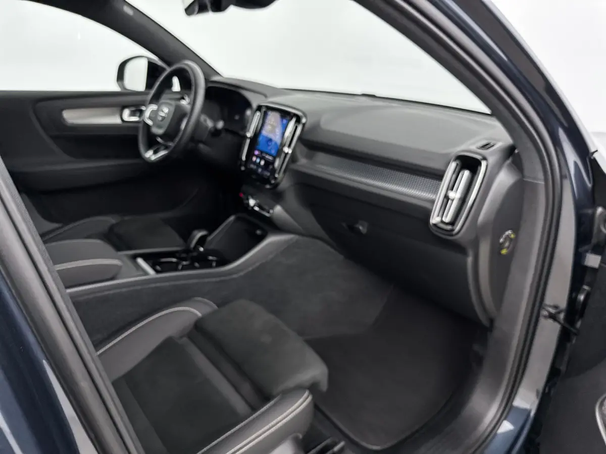 Twin Motor Performance 442PK Plus Black Edition | 20" | Leder/Nubuck | 360 Camera | Adaptieve Cruise | BLIS | Stoel/Stuur/Achterbankverwarming | Getint Glas | Keyless | Elektr. Achterklep | 