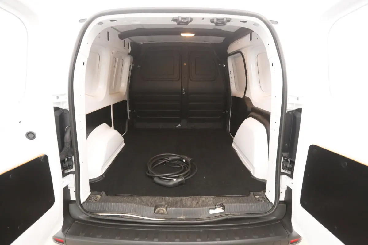 44 kWh | Incl. Accu | SOH 97% | Clima | Cruise | Parkeersens. | LED