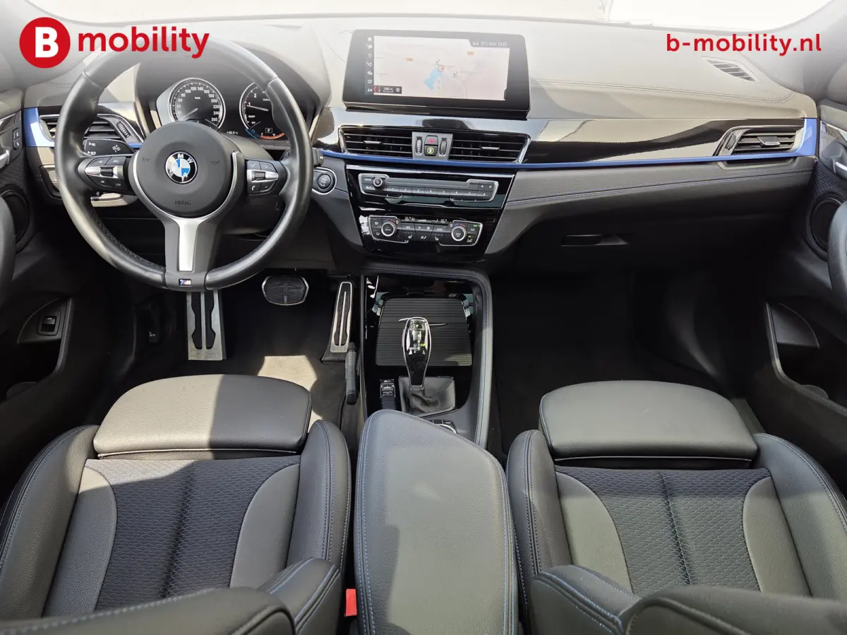 xDrive20i High Executive M-Sport Trekhaak 2000kg Panoramadak | Adaptive Cruise Control | Head-Up | Hifi | DAB