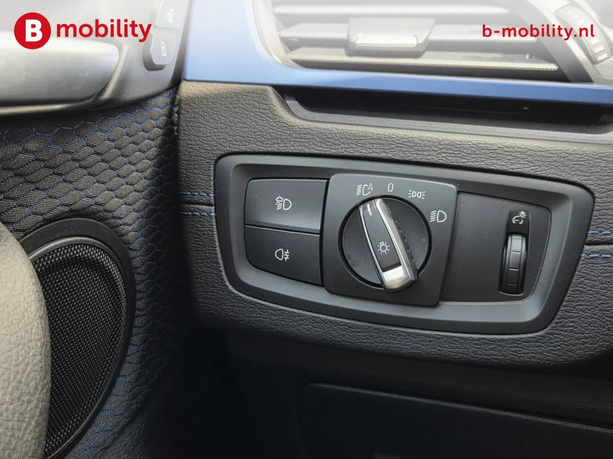 xDrive20i High Executive M-Sport Trekhaak 2000kg Panoramadak | Adaptive Cruise Control | Head-Up | Hifi | DAB