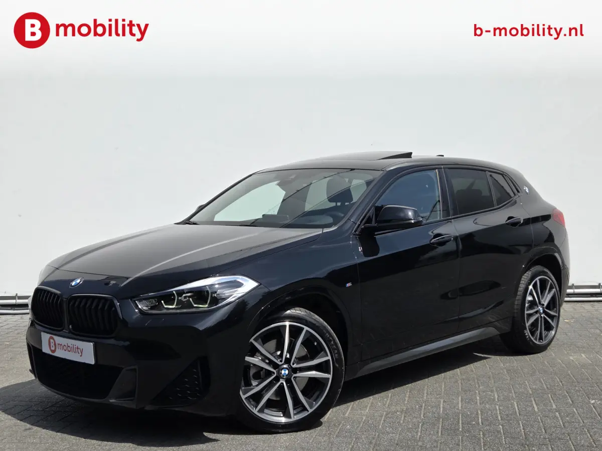 xDrive20i High Executive M-Sport Trekhaak 2000kg Panoramadak | Adaptive Cruise Control | Head-Up | Hifi | DAB