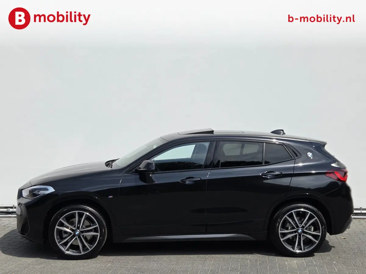 xDrive20i High Executive M-Sport Trekhaak 2000kg Panoramadak | Adaptive Cruise Control | Head-Up | Hifi | DAB